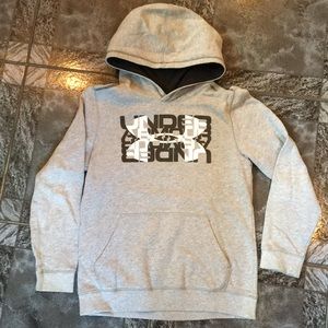 Under Armour Sweatshirt